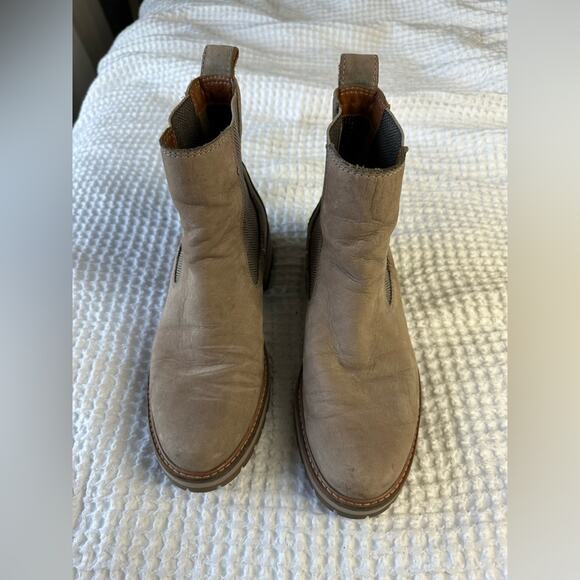 Timberland Women's Courmayeur Valley Chelsea Bootie - Picture 3 of 8